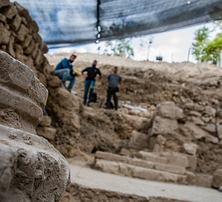 Der Teich des irdischen Lebens des Erretters wurde im Garten von Gethsemane gefunden