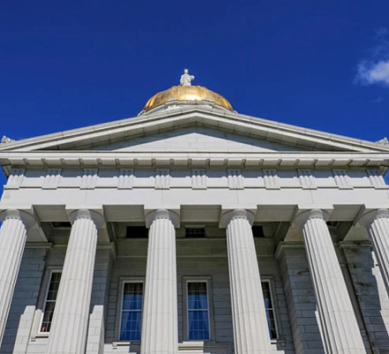 Вермонт отказался от закона, направленного против центров защиты жизни, после судебного иска