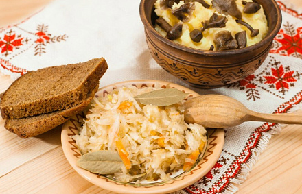 С началом Петрова поста!