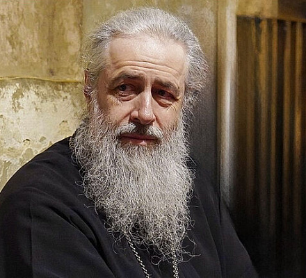 Наместника Святогорской лавры митрополита Святогорского Арсения продолжают удерживать в СИЗО несмотря на окончание срока действия меры пресечения