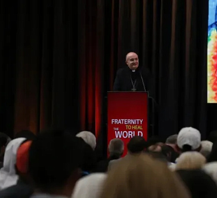 Епископ Мунилья в Кито: Без Иисуса Христа мы не знаем, как любить