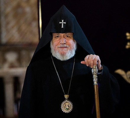 Поздравительное послание самого армянского католика Гарегина по случаю фестиваля Анова