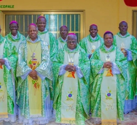 Католические епископы призывают к спокойствию в преддверии выборов 2026 года в Бенине