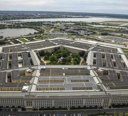 Трамп подписал указ, запрещающий солдатам с трансгендерной идентификацией служить в армии