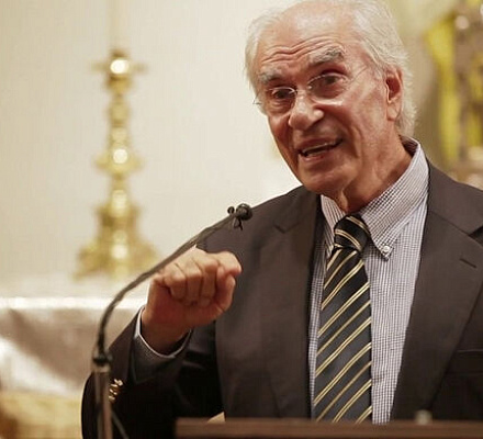 Отошел ко Господу известный греческий богослов и философ Христос Яннарас