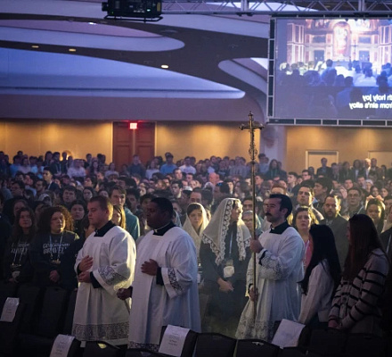 Спикеры и участники SEEK25 в Вашингтоне делятся своим опытом: "Мы все хотим Бога".