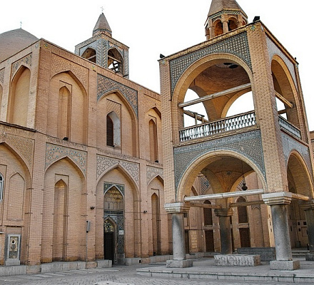 Zwei armenische Kathedralen, die zu den schönsten christlichen Kirchen im Nahen Osten gehören
