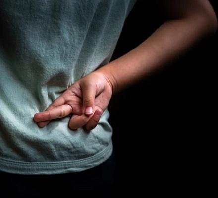 Чему учит католическая церковь в отношении лжи?