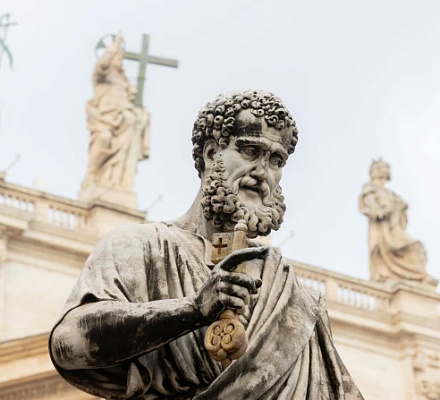 Дата папского конклава 7 мая определена окончательно, кардиналы готовятся к выборам