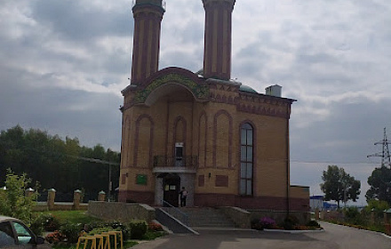 Karamaly Tau Mosque