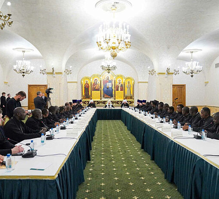 Святейший Патриарх Кирилл встретился с делегацией Патриаршего экзархата Африки