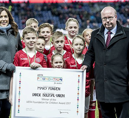 Das Kinderkrankenhaus des Vatikans gewinnt den UEFA-Preis