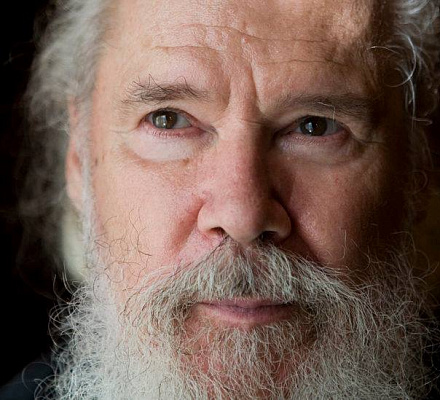 Estland schlug vor, Patriarch Alexy II. Posthum zu belohnen