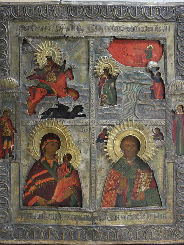 Четырехчастная икона со святыми на полях