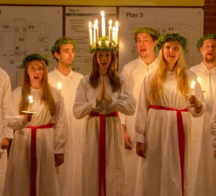 Die schwedischen Schulen geben die jahrhundertealte christliche Tradition auf und feiern die Reise des Propheten Mohammed in den Himmel