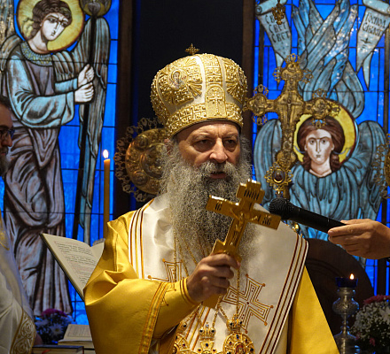 Завтра в полдень во всех православных храмах зазвонят колокола