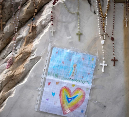 Папа Франциск отмечает 12-ю годовщину понтификата и почти месяц пребывания в больнице