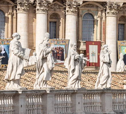 Папа Франциск канонизирует 14 новых святых, в том числе мучеников из Сирии