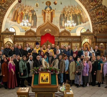 Представители православного центра по работе с глухими и слабослышащими людьми «Десница» получили награды Синодального отдела по благотворительности