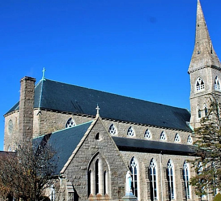 Епископ из Массачусетса: Священник, отправленный в отпуск, признался в "серьезном сексуальном проступке