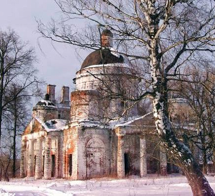 Der von Suworows Tochter erbaute Tempel wird in der Region Wladimir restauriert