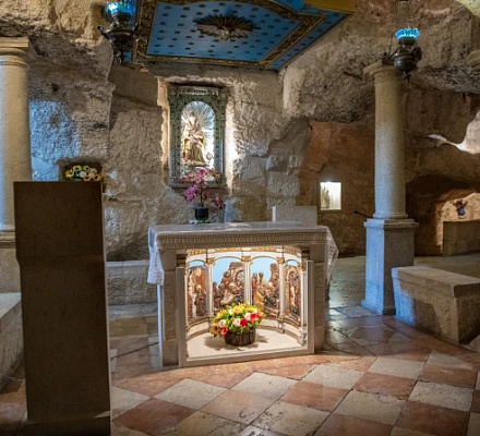 Вифлеемский "Молочный грот": Место паломничества, дающее надежду семьям, ищущим чуда
