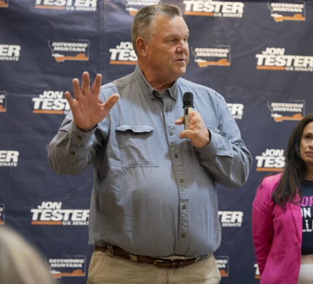 Монтана становится штатом, в котором идет борьба за аборты, а группы защиты тратят миллионы