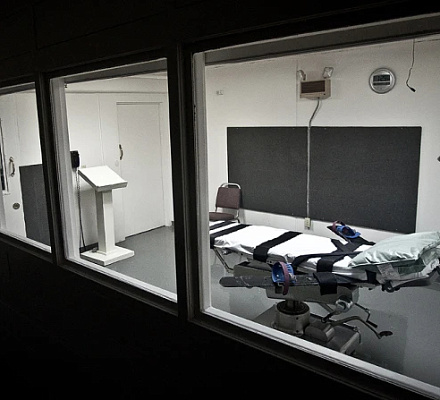 Заключенный из Южной Каролины умрет через расстрельную команду, Теннесси возобновит казни с помощью нового препарата