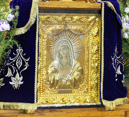 Die wundersame Lokot-Ikone der Muttergottes 'Zärtlichkeit'