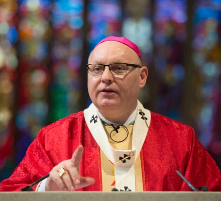 Епископы Великобритании продолжают высказываться после публикации текста законопроекта о помощи самоубийцам