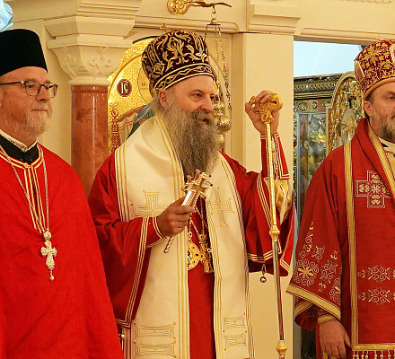 Патриарху поклонились в храме святого князя Лазаря в крипте храма святого Саввы