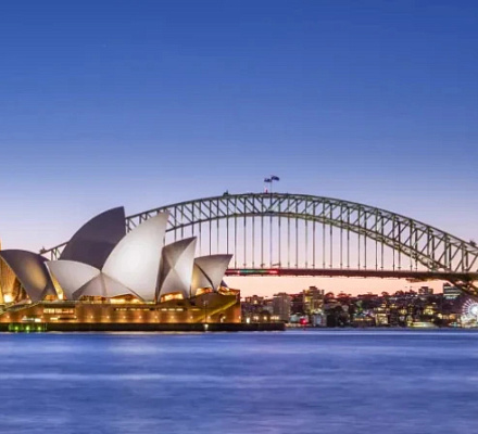 Архиепископ Фишер провозглашает "вторую весну" веры в Сиднее и за его пределами