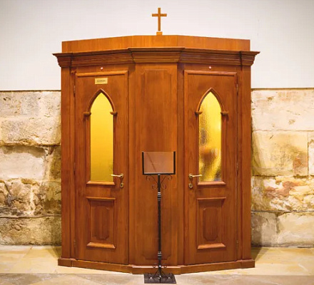 Примирение на подъеме? Католики возвращаются к исповеди, свидетельствует опрос