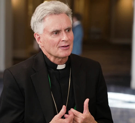 Епископы США принимают Dignitas Infinita для борьбы с "повсеместным нарушением человеческого достоинства