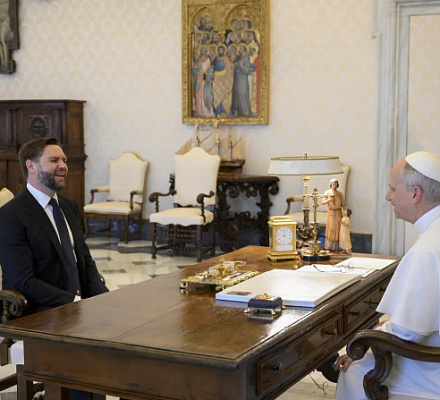 Трамп приглашает Папу Римского Льва XIV в Белый дом