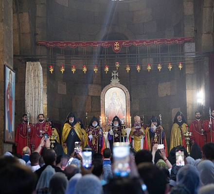 Отпразднован праздник католического святого Эчмиадзина